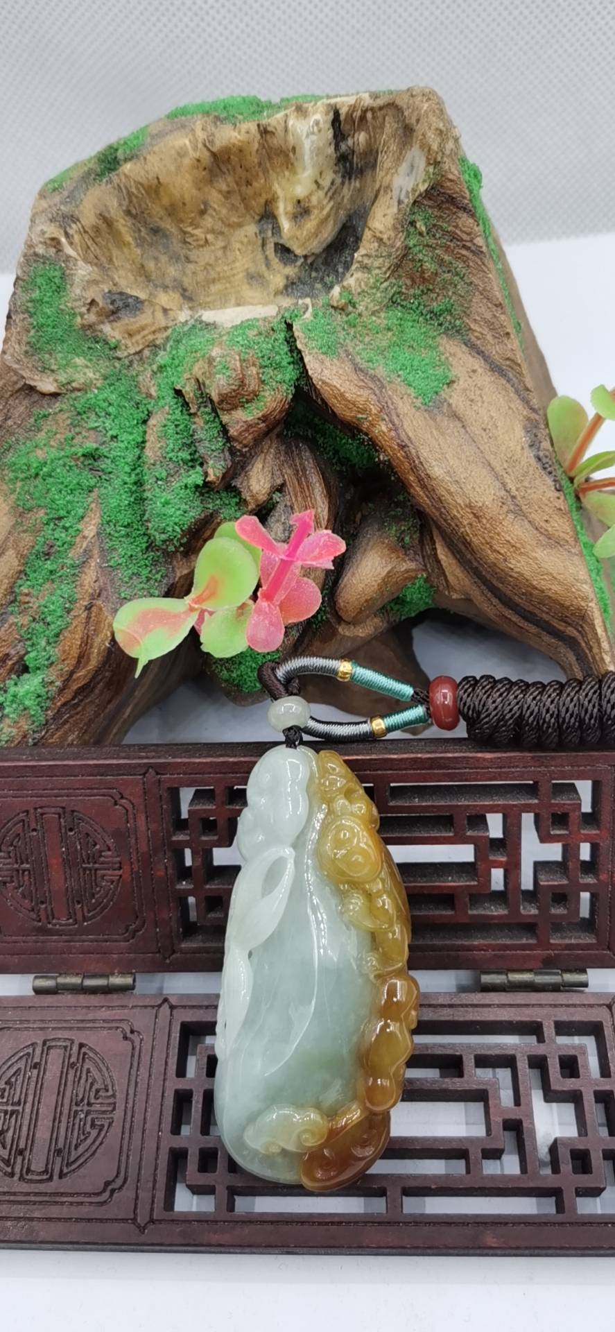 灵猴献瑞