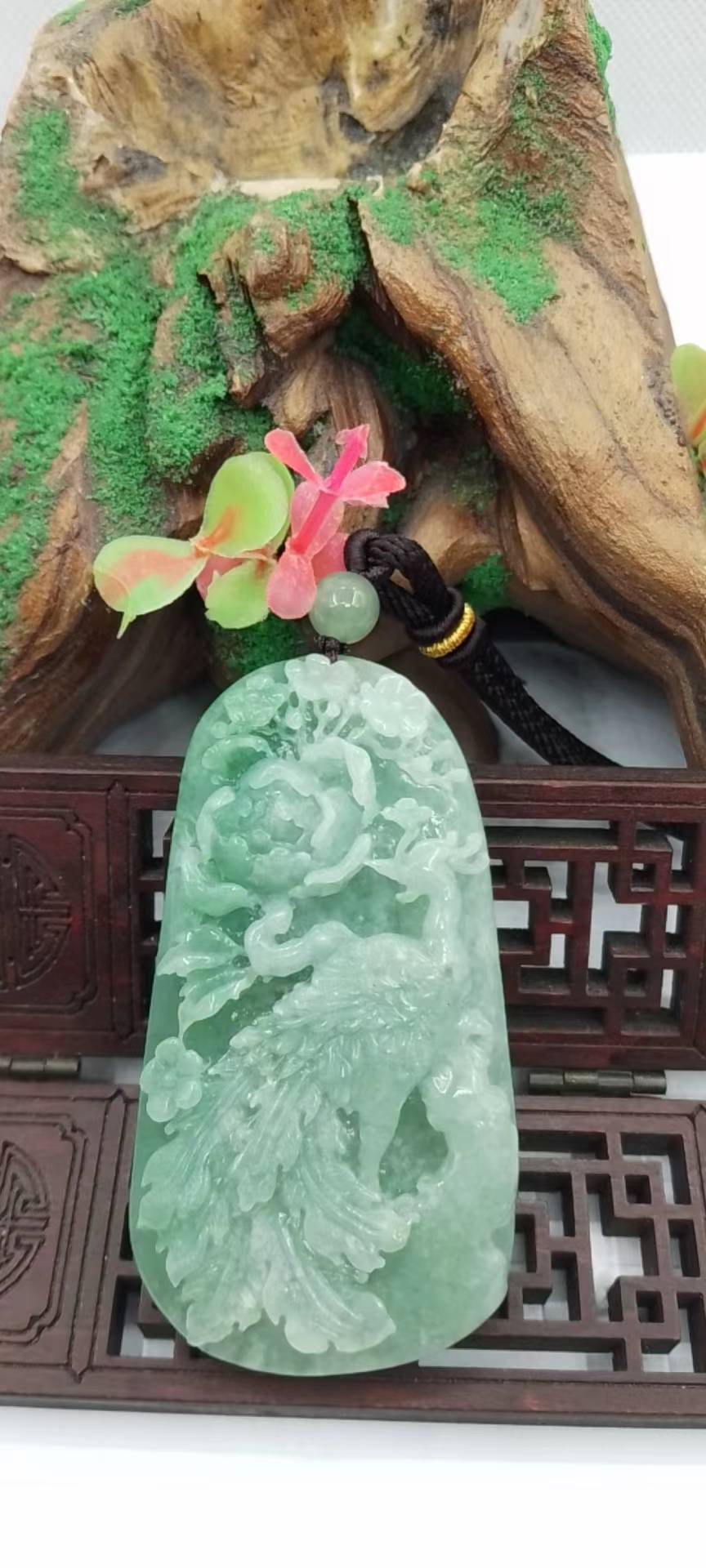 凤戏牡丹