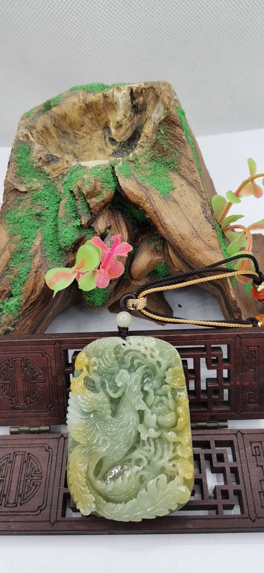 凤戏牡丹
