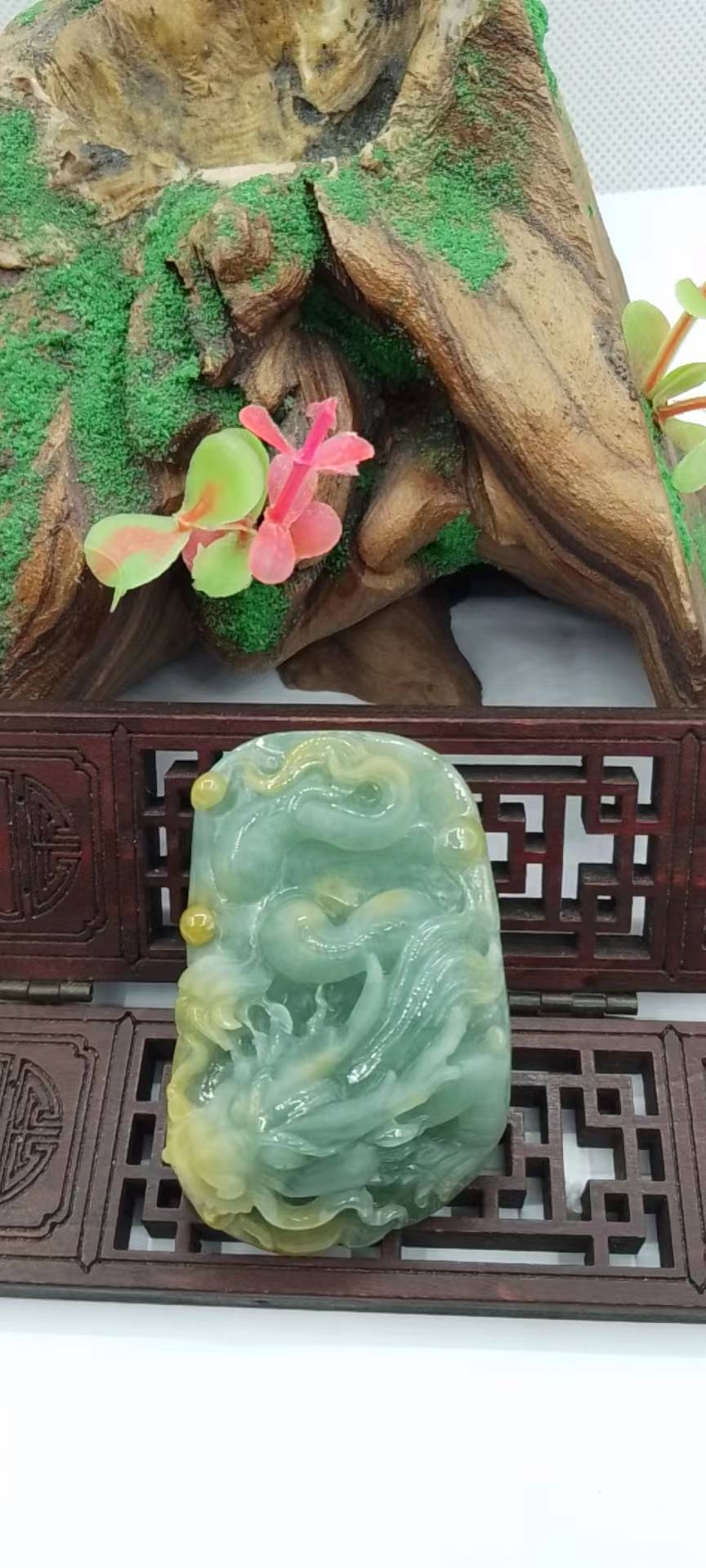 龙行天下