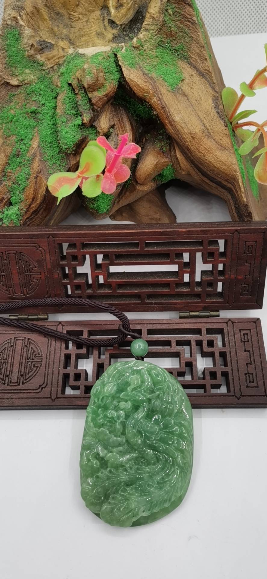 凤穿牡丹