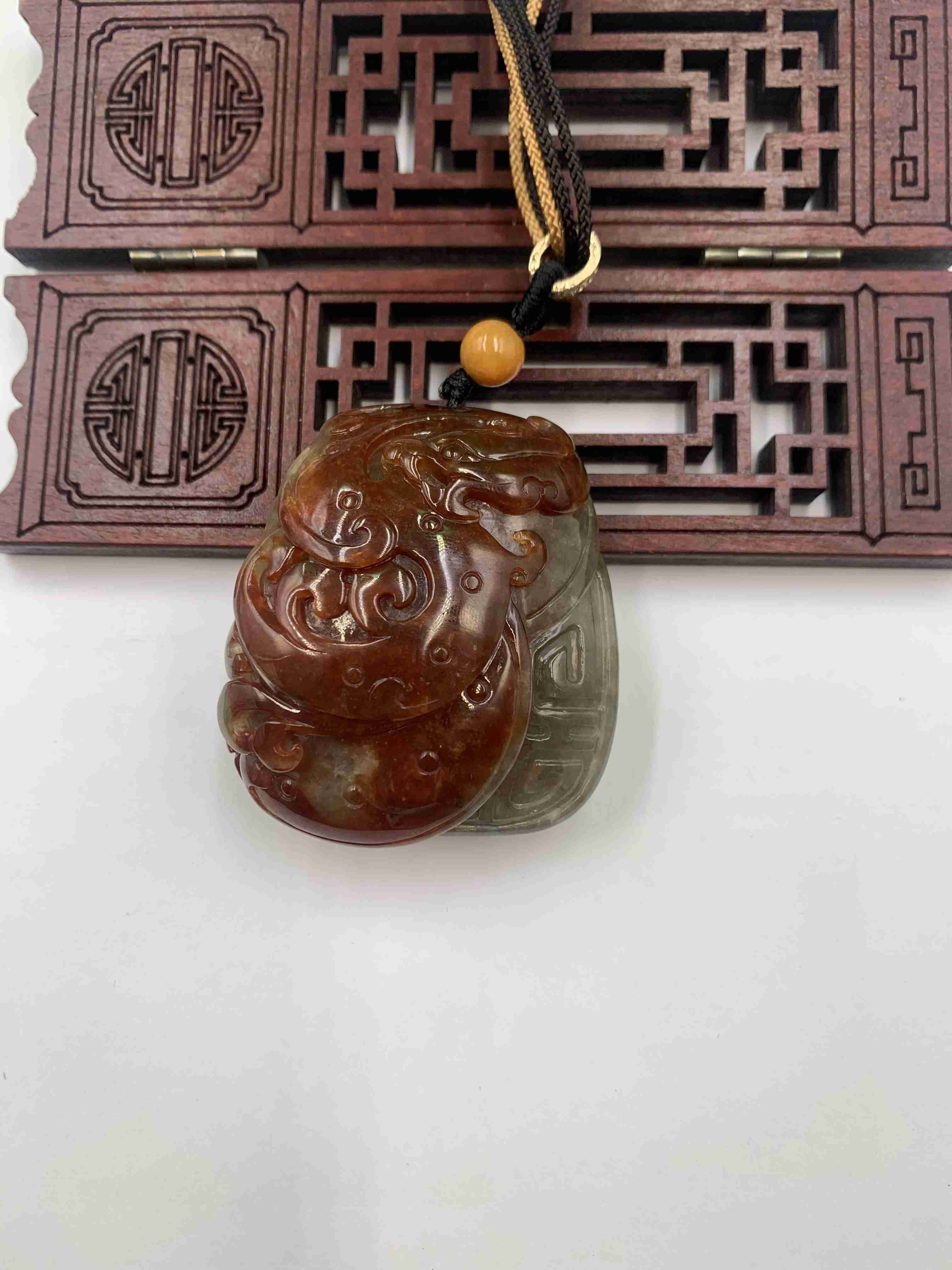 龙行天下