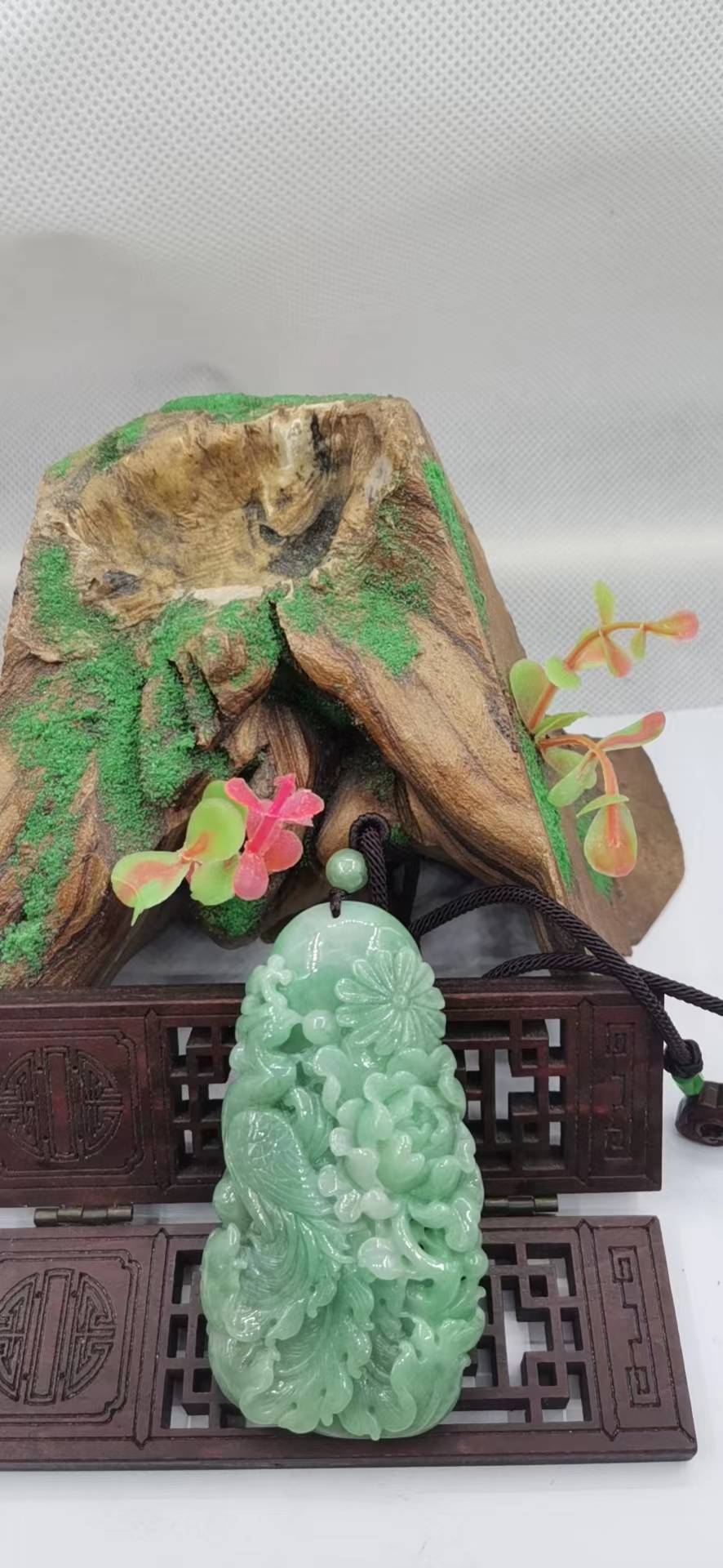 凤穿牡丹