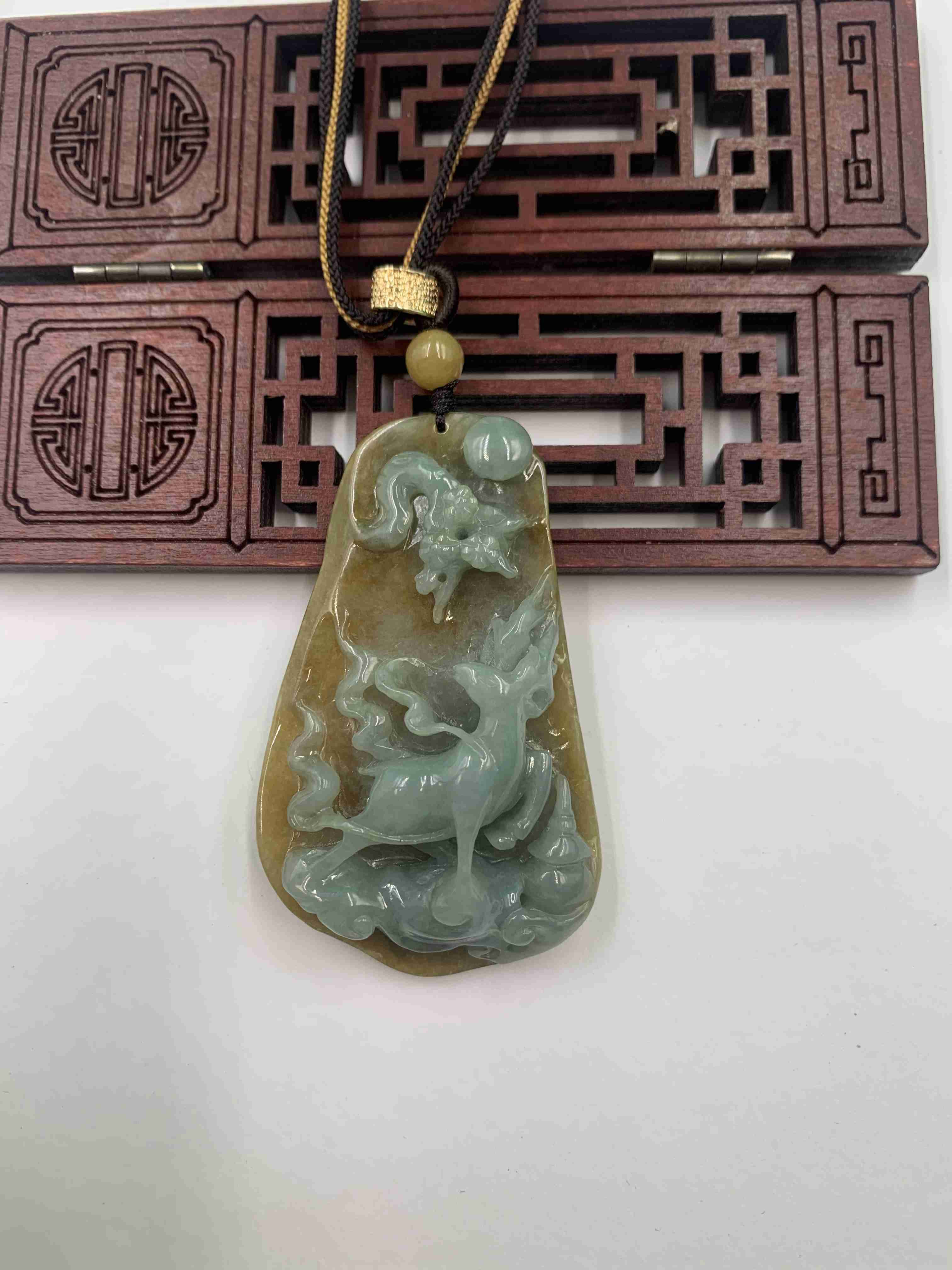 鹿梅同春