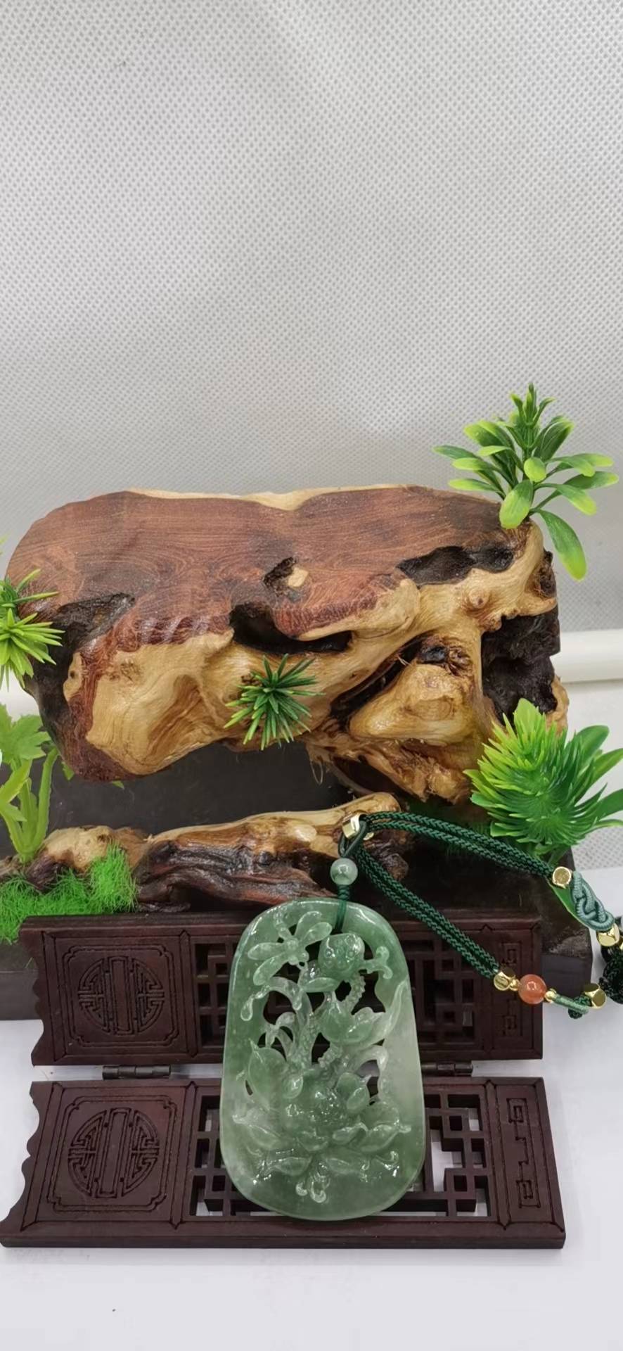 一品青莲