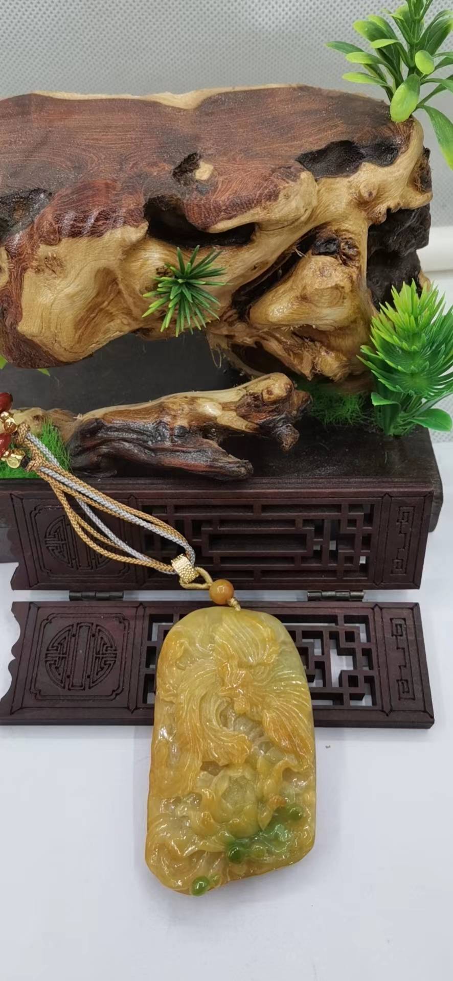 凤戏牡丹