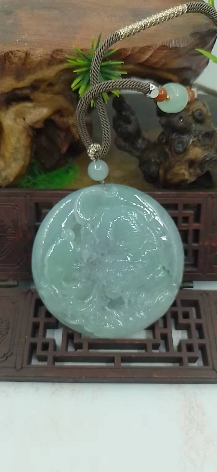 虎虎生威