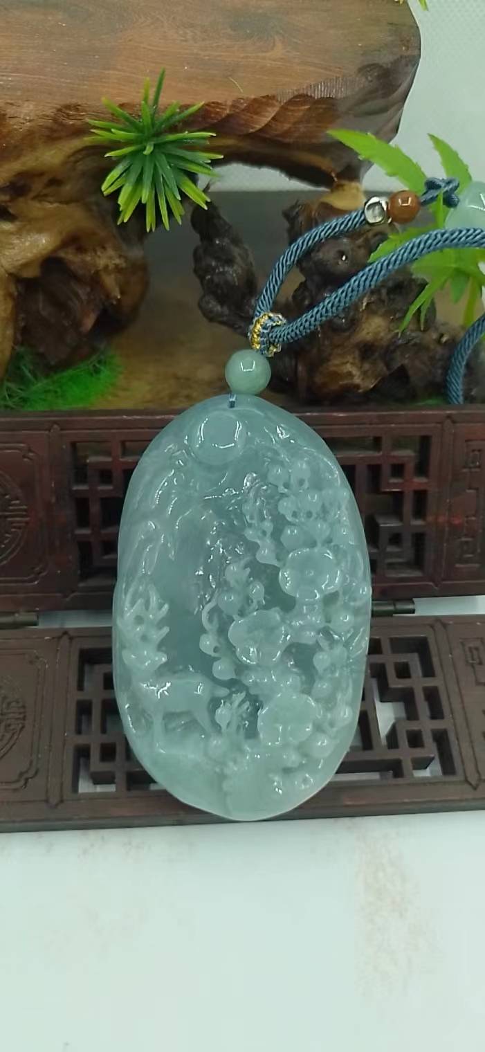 梅鹿同春