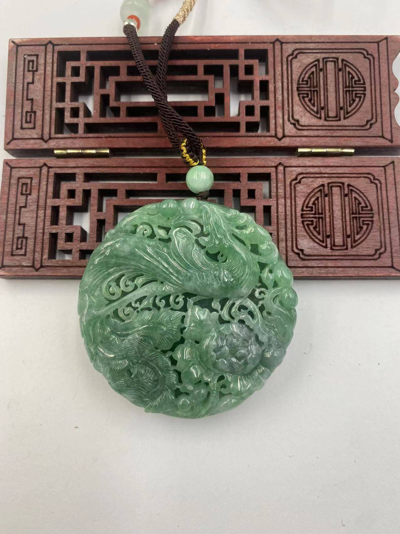 凤戏牡丹