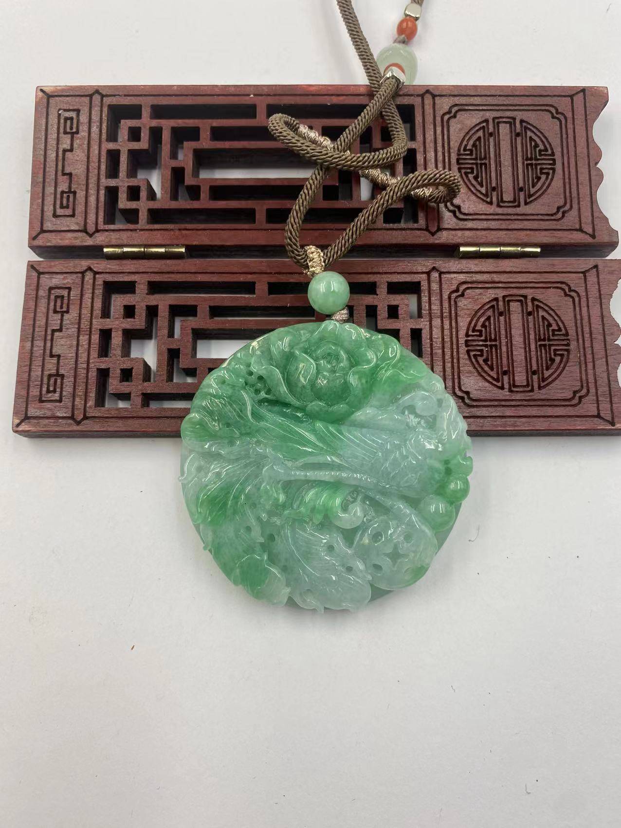 凤戏牡丹