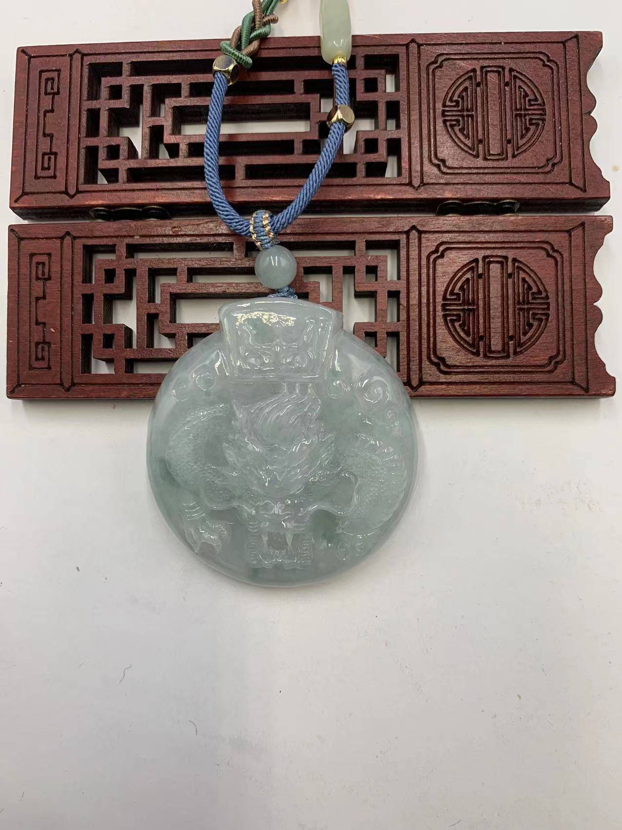 龙霸天下