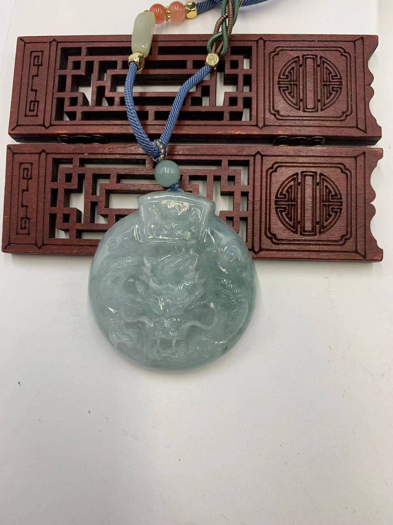 龙霸天下