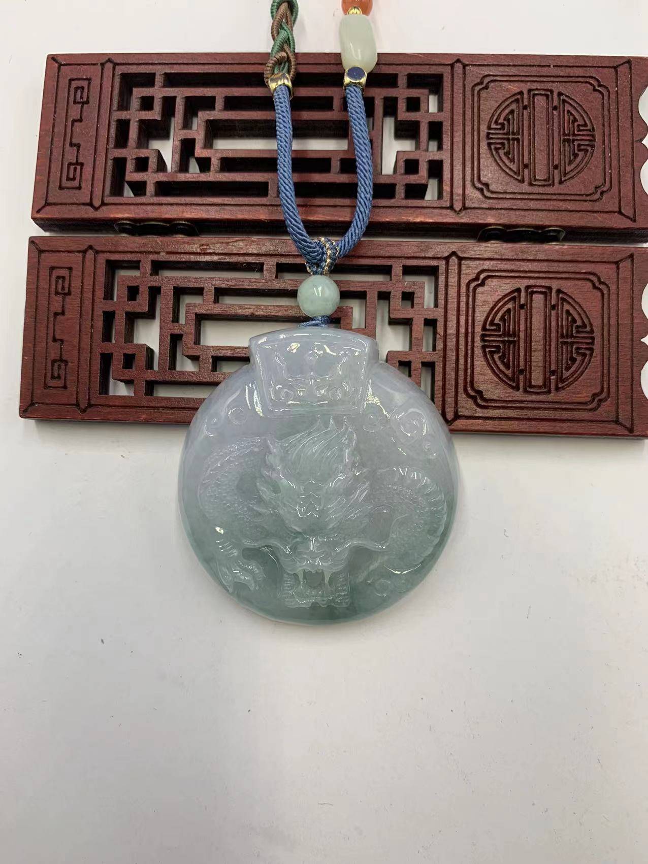 龙霸天下