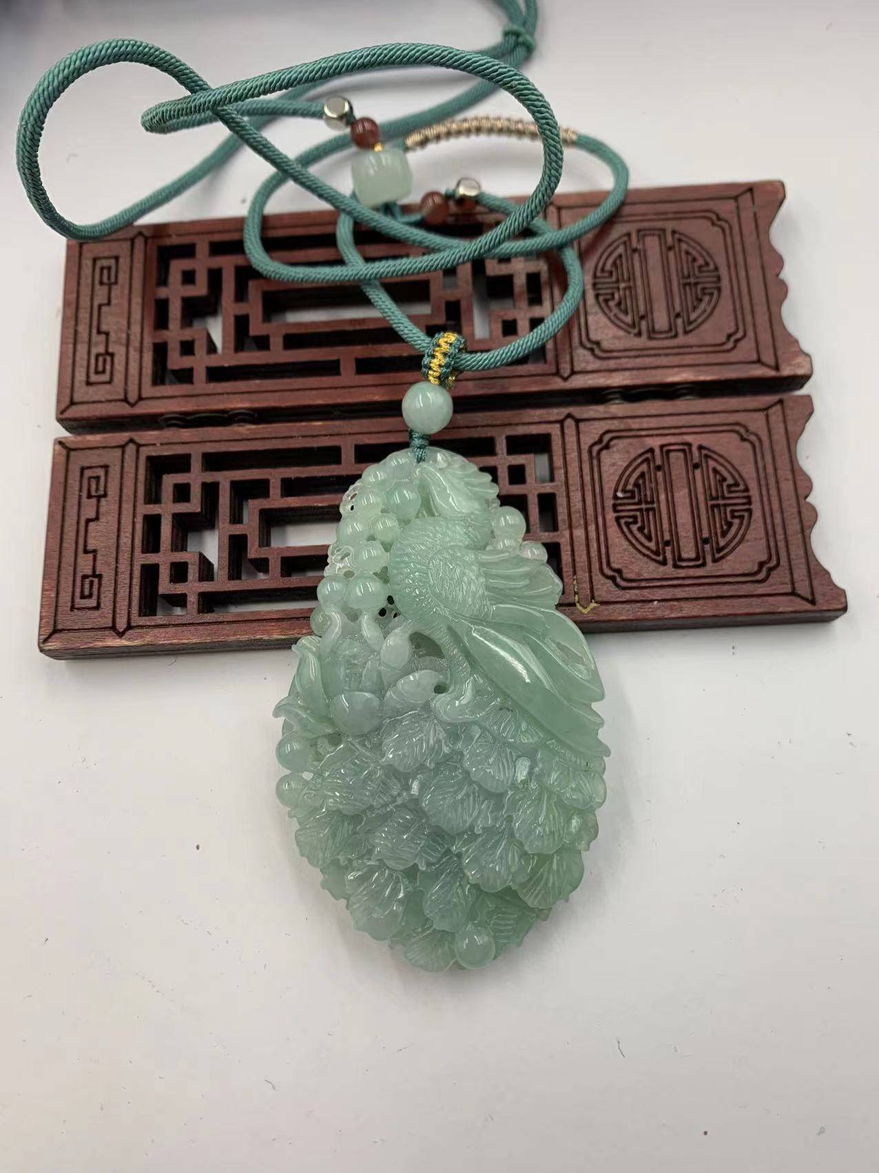 凤戏牡丹