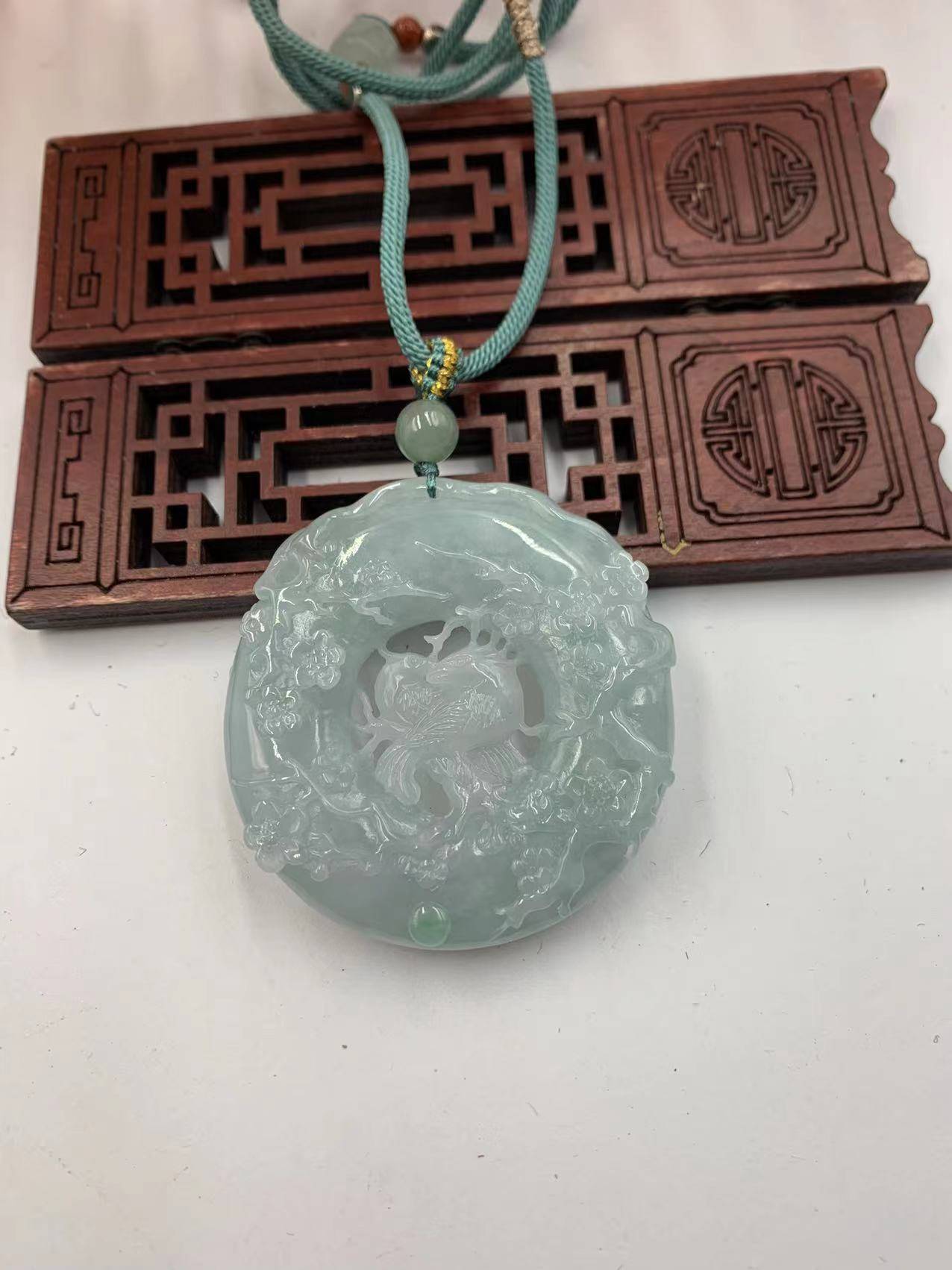 喜上眉梢
