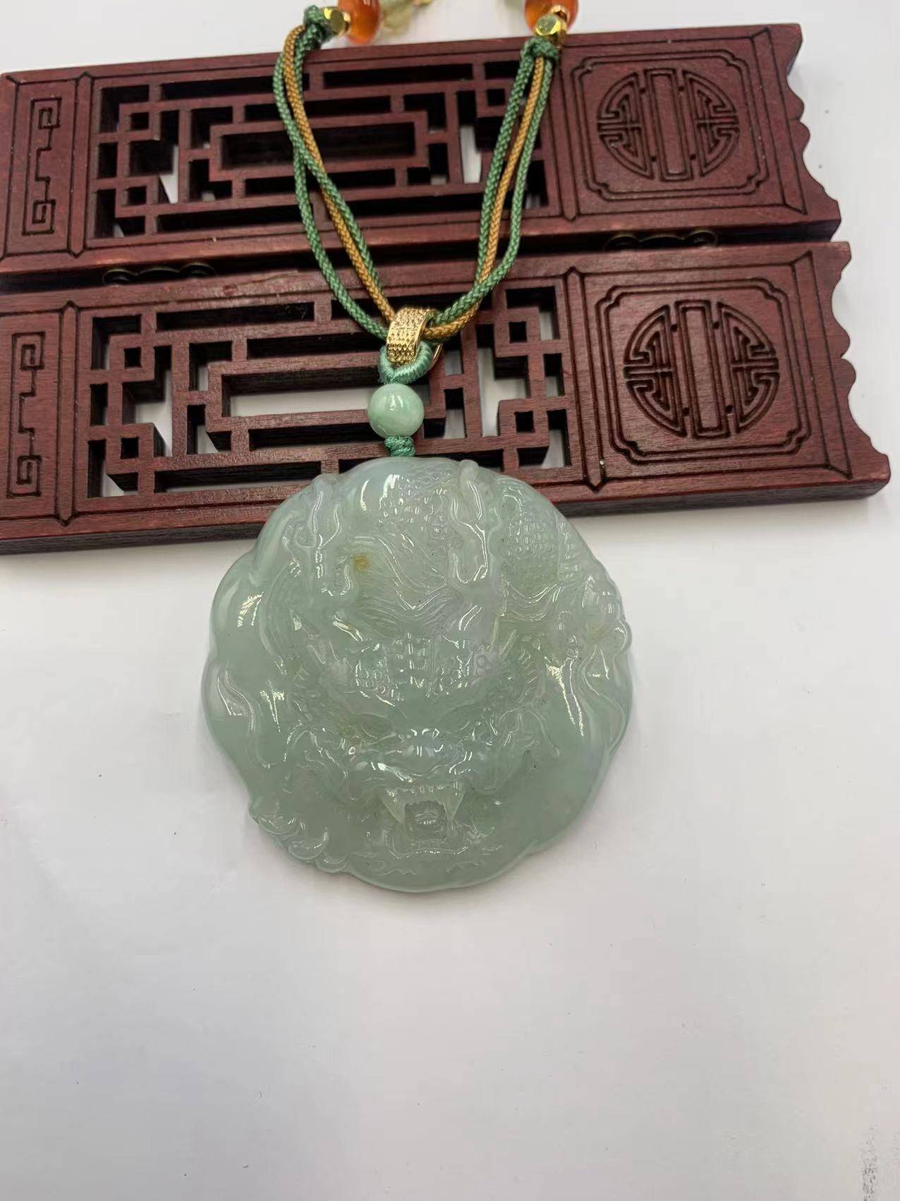 龙霸天下
