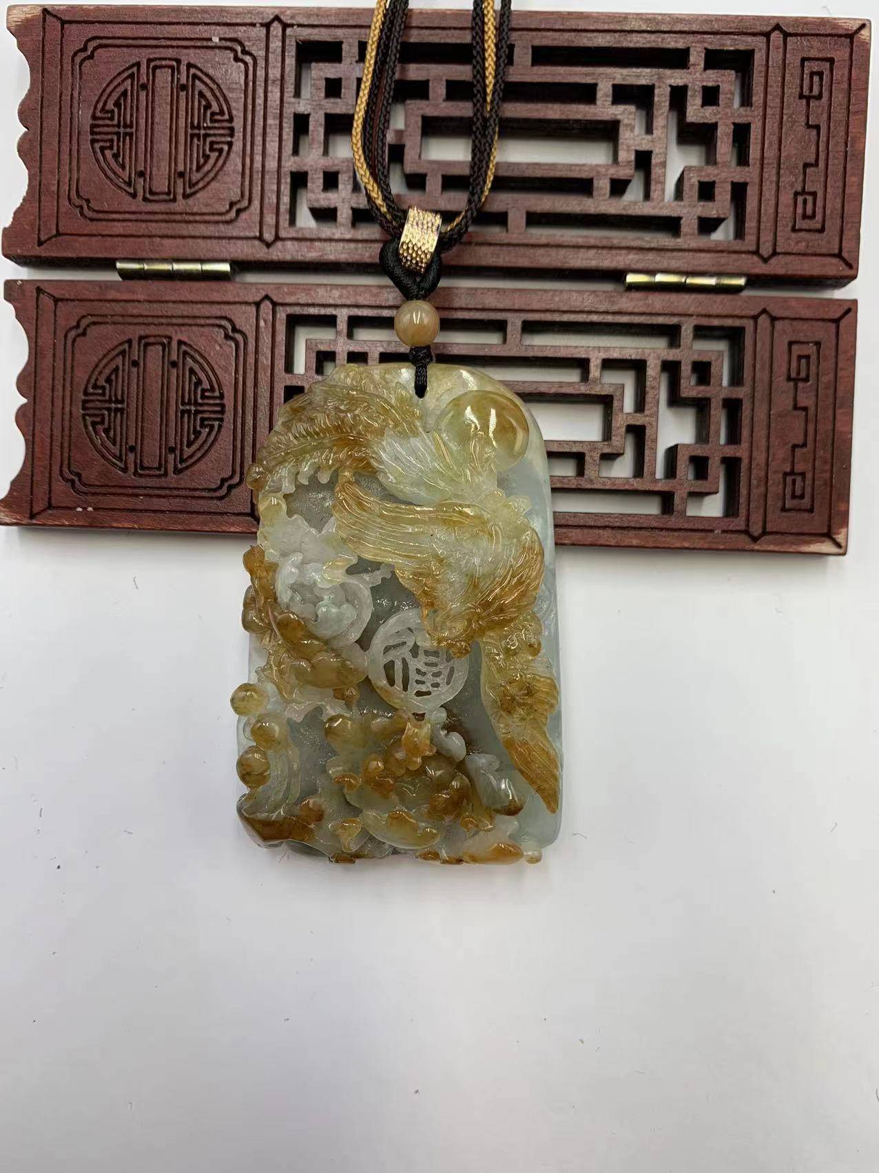 凤穿牡丹