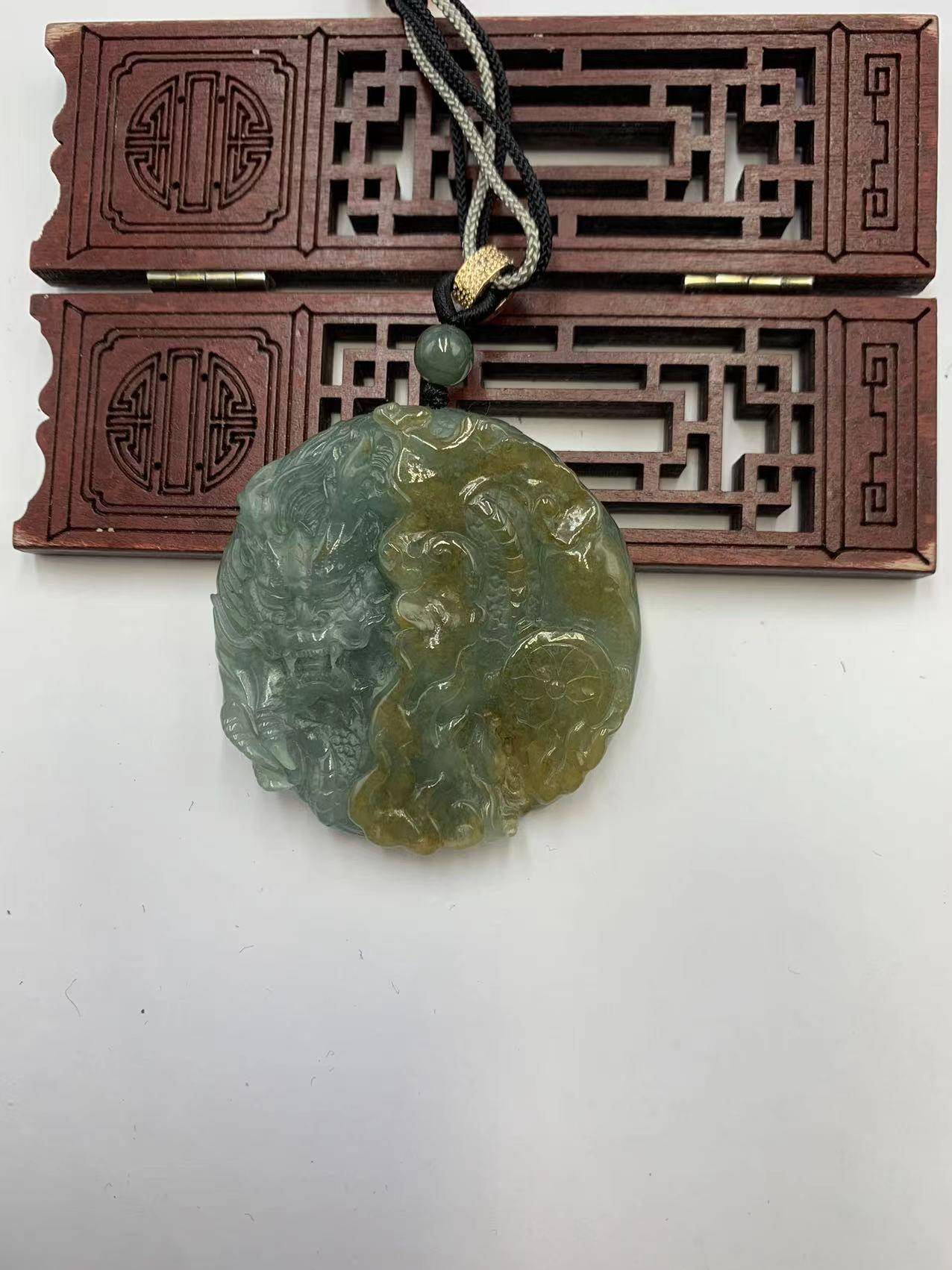 龙霸天下