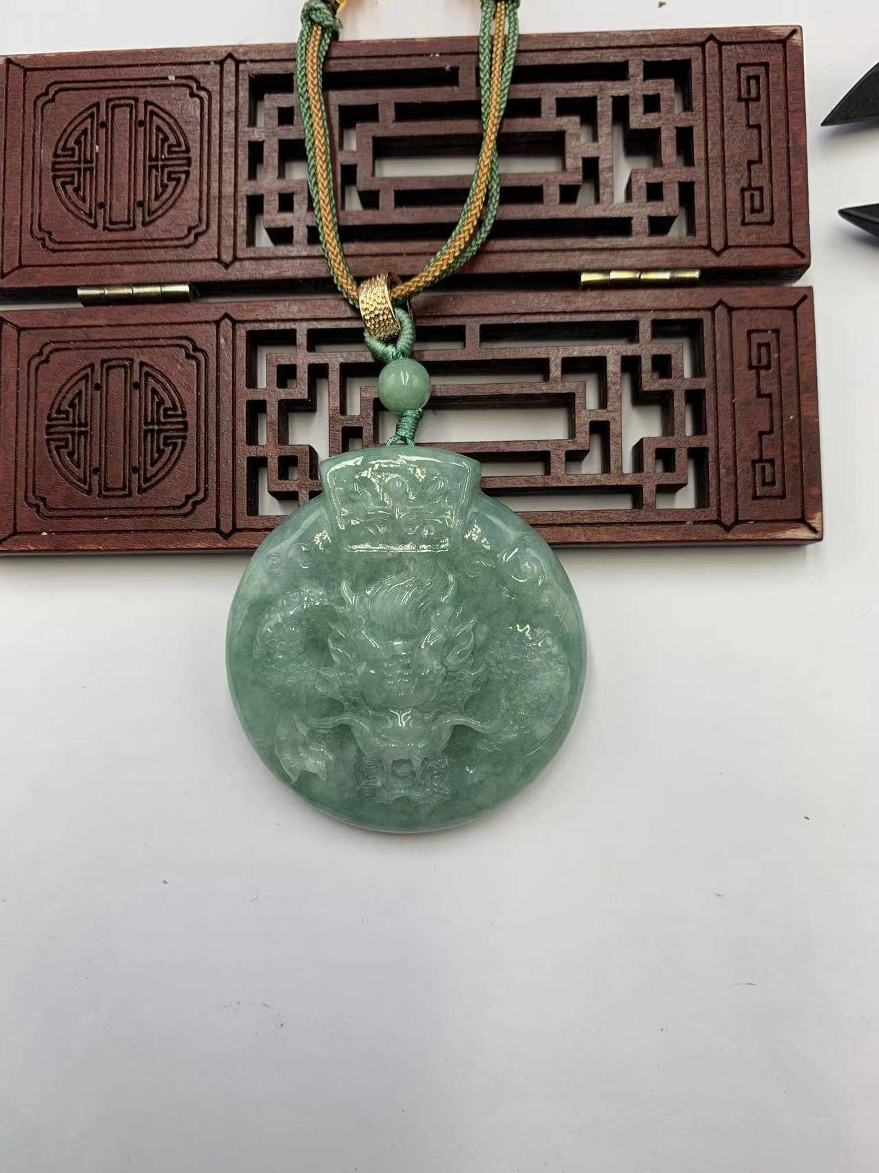 龙霸天下
