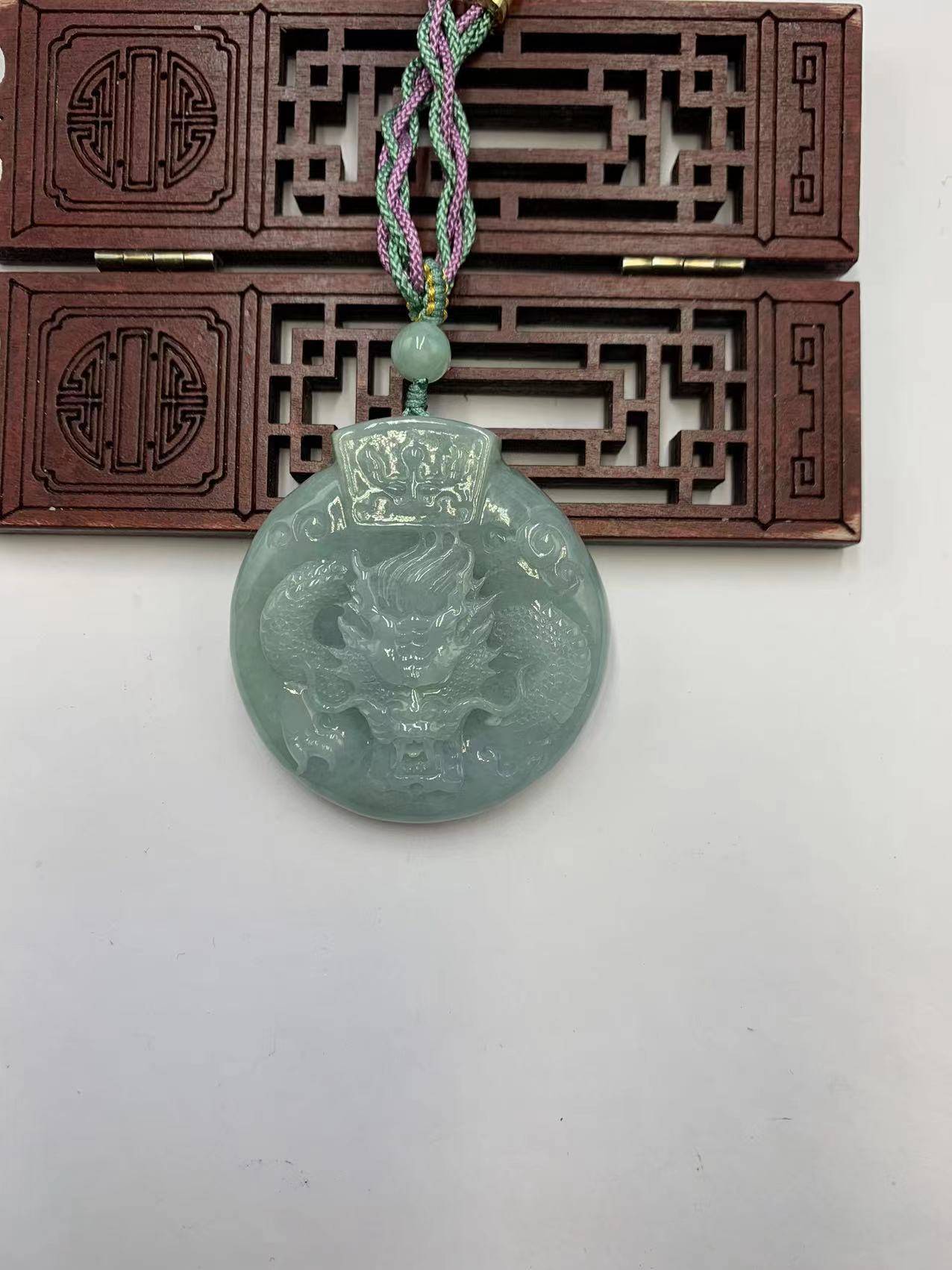 龙霸天下