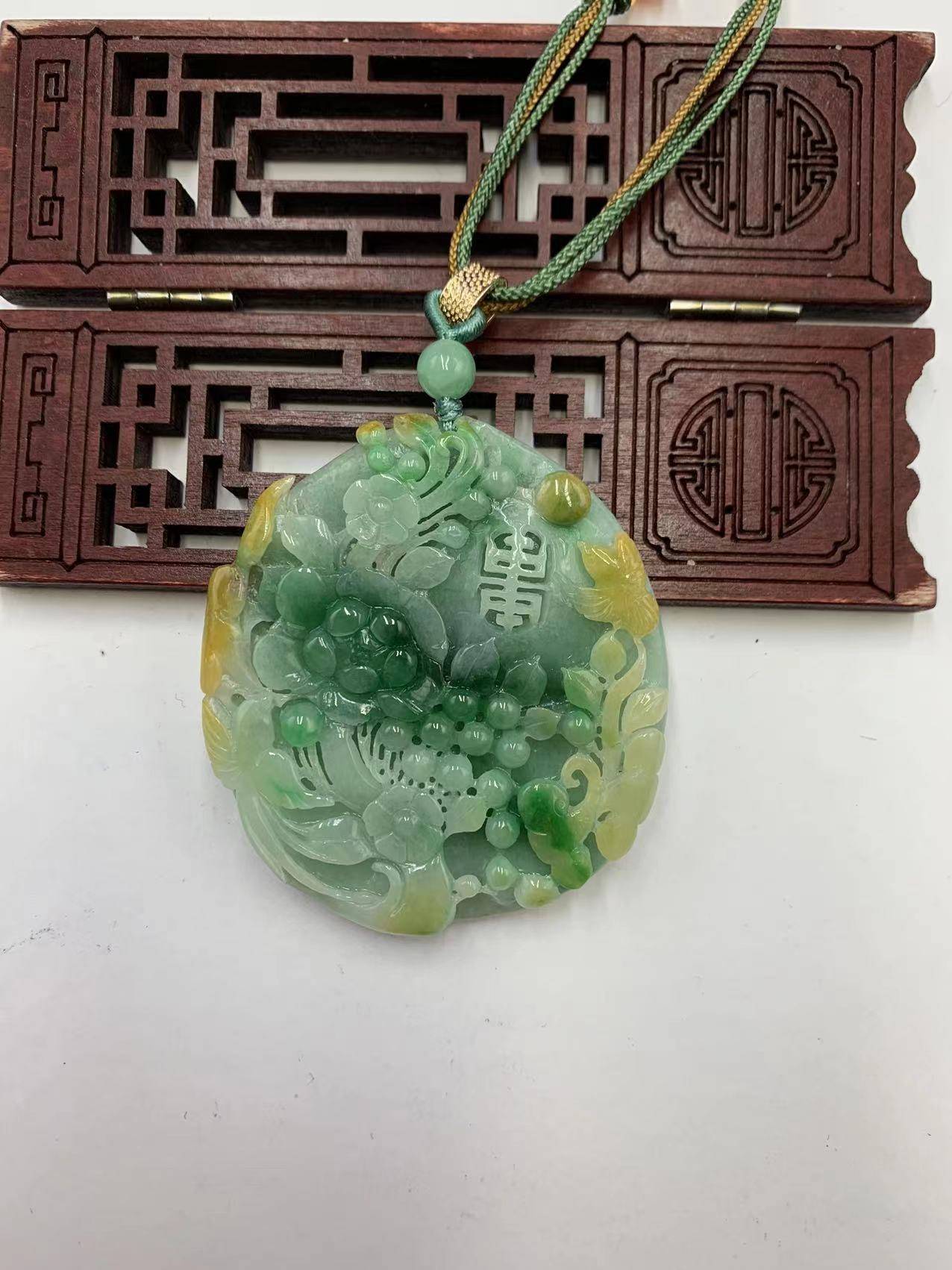 喜上眉梢