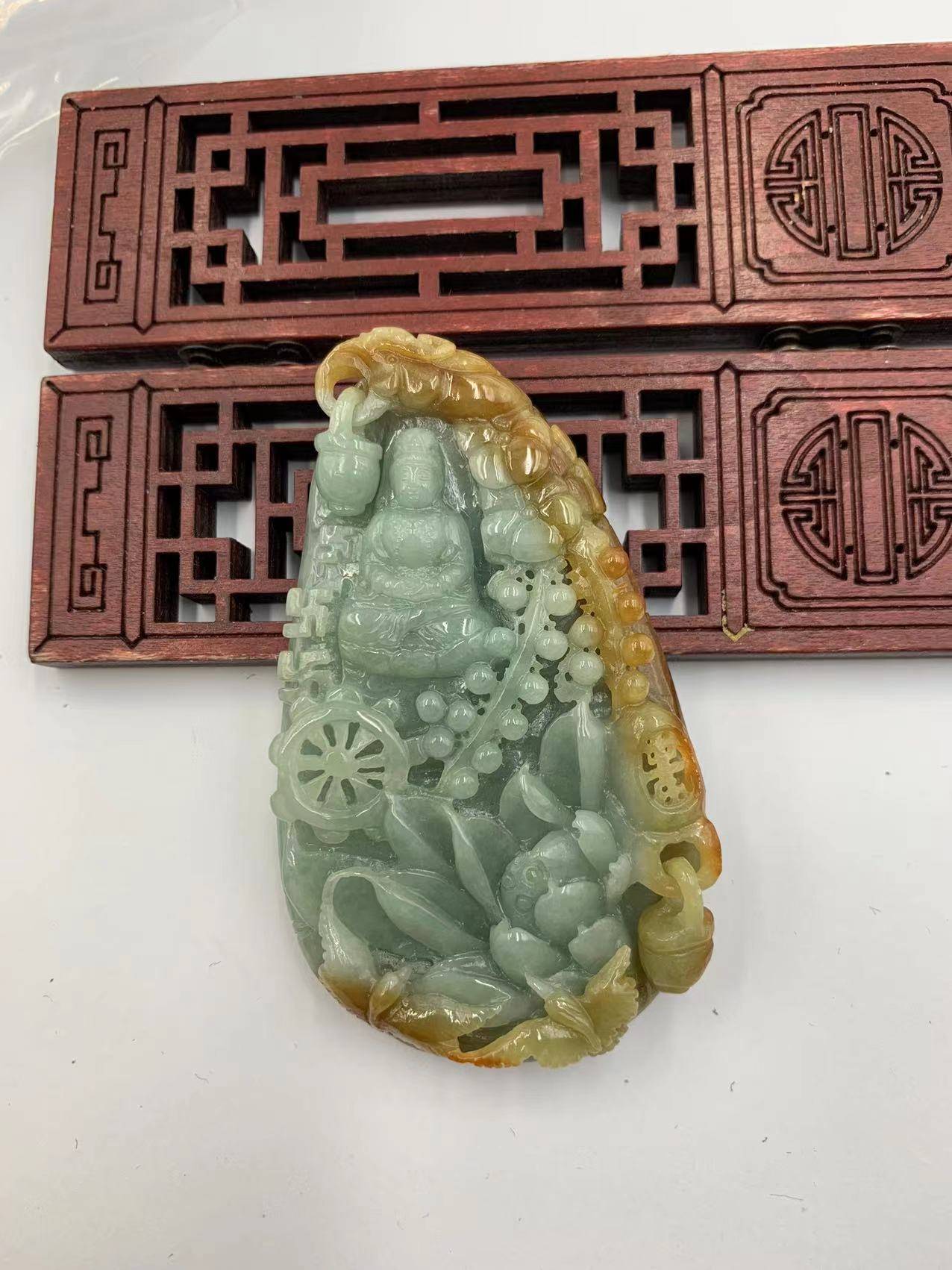 莲花观音1125012