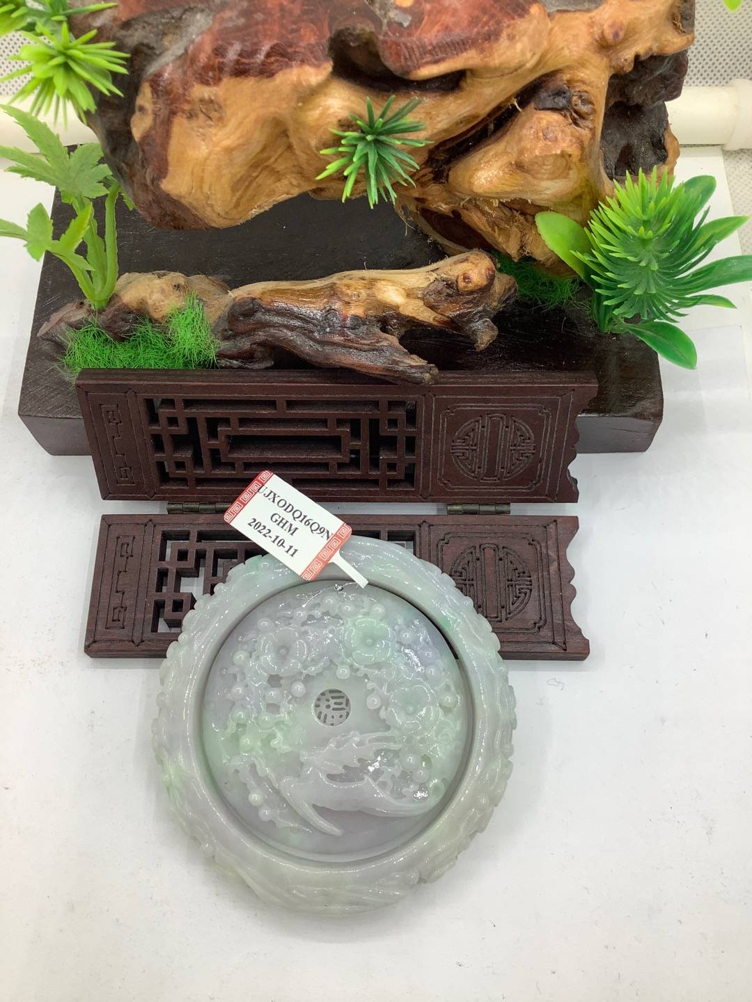 鹿梅同春
