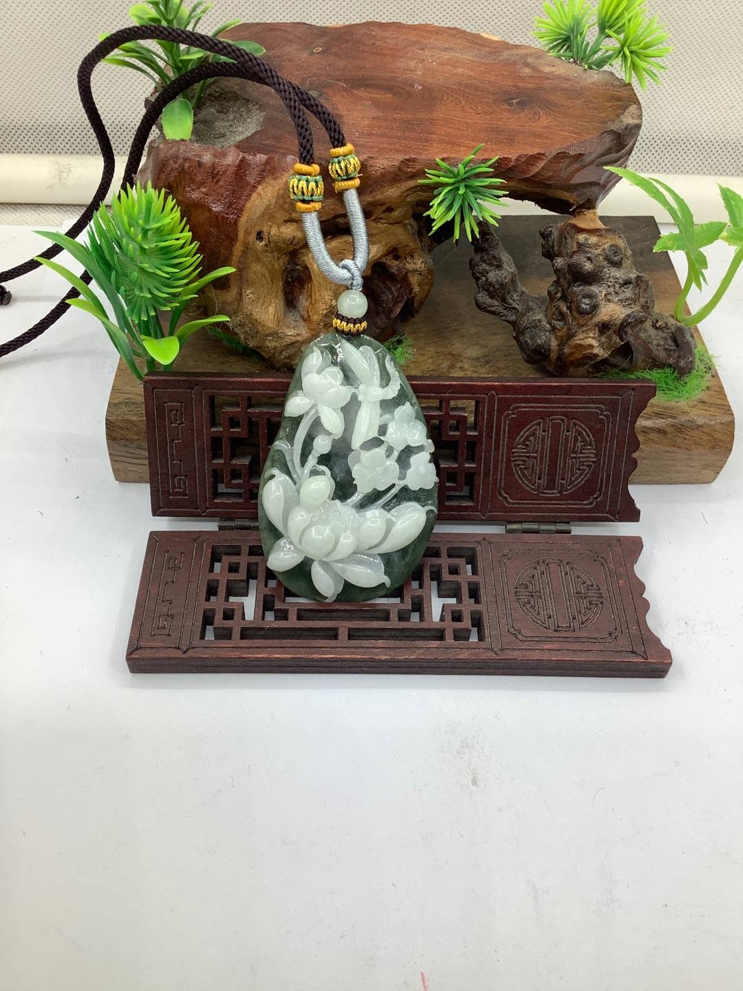 一品青莲