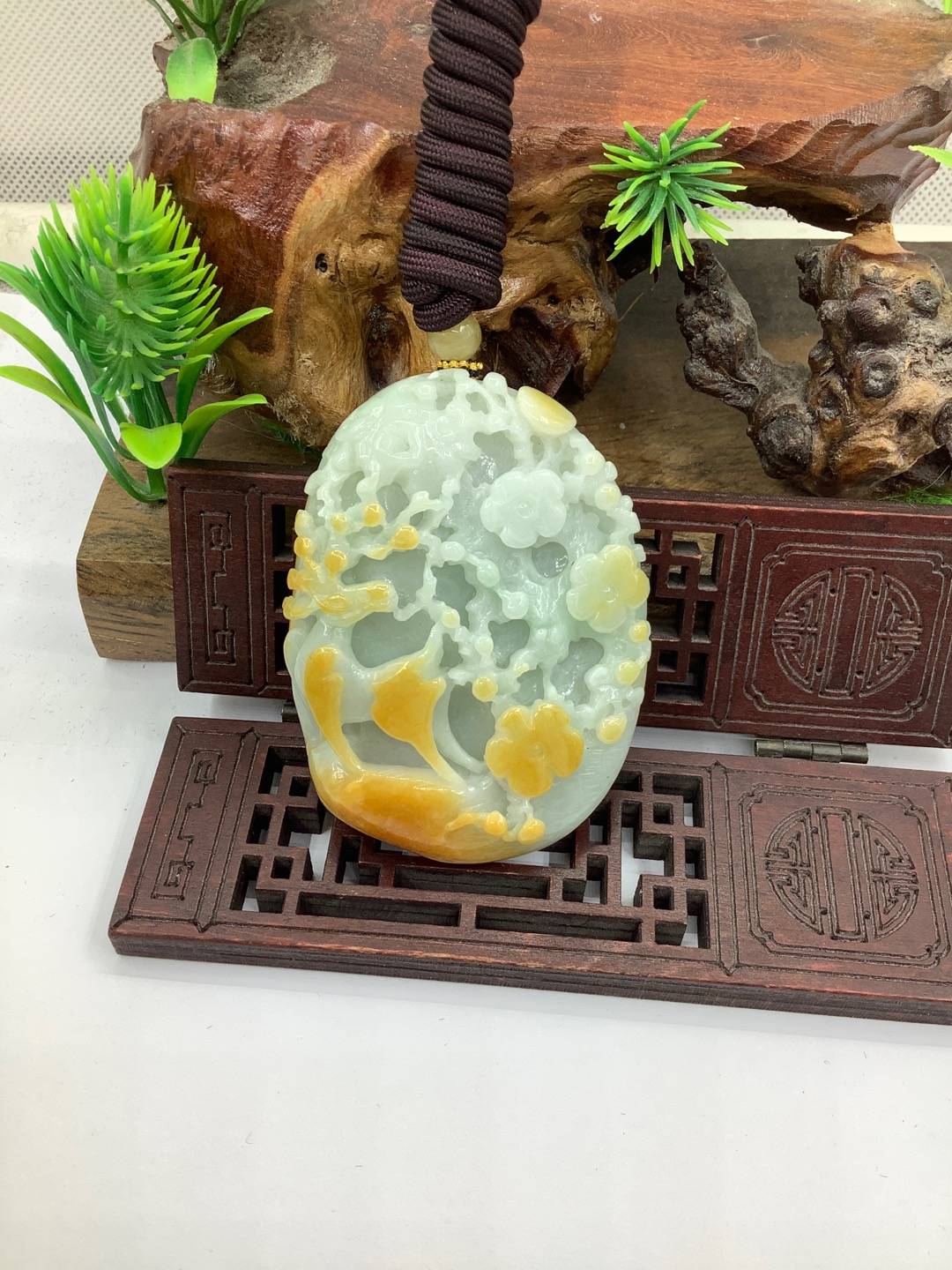 鹿梅同春