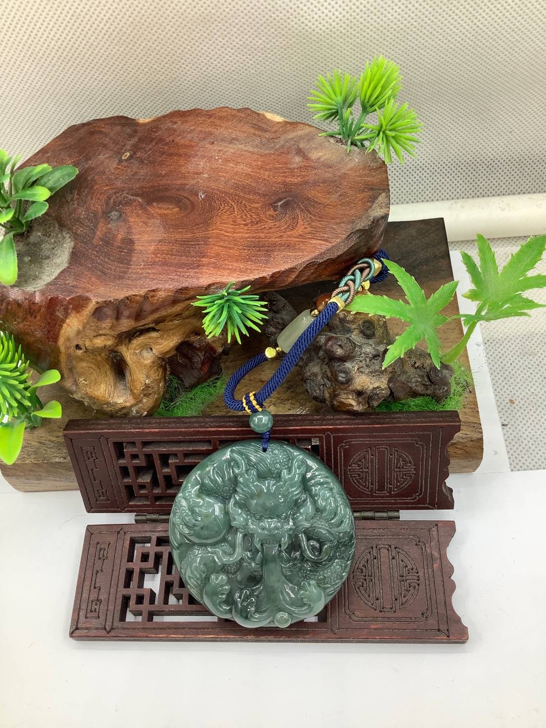 神龙戏水