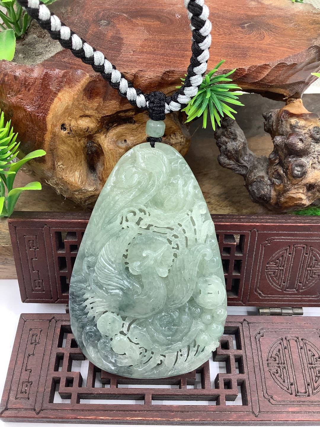 凤戏牡丹
