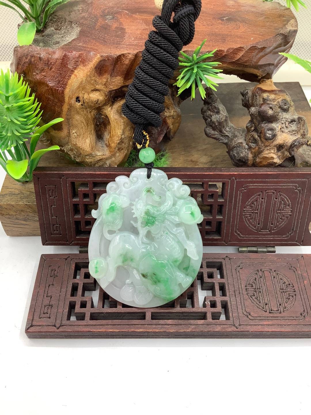 麒麟献瑞