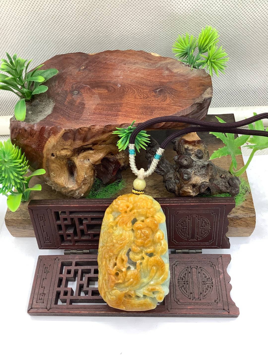 凤戏牡丹