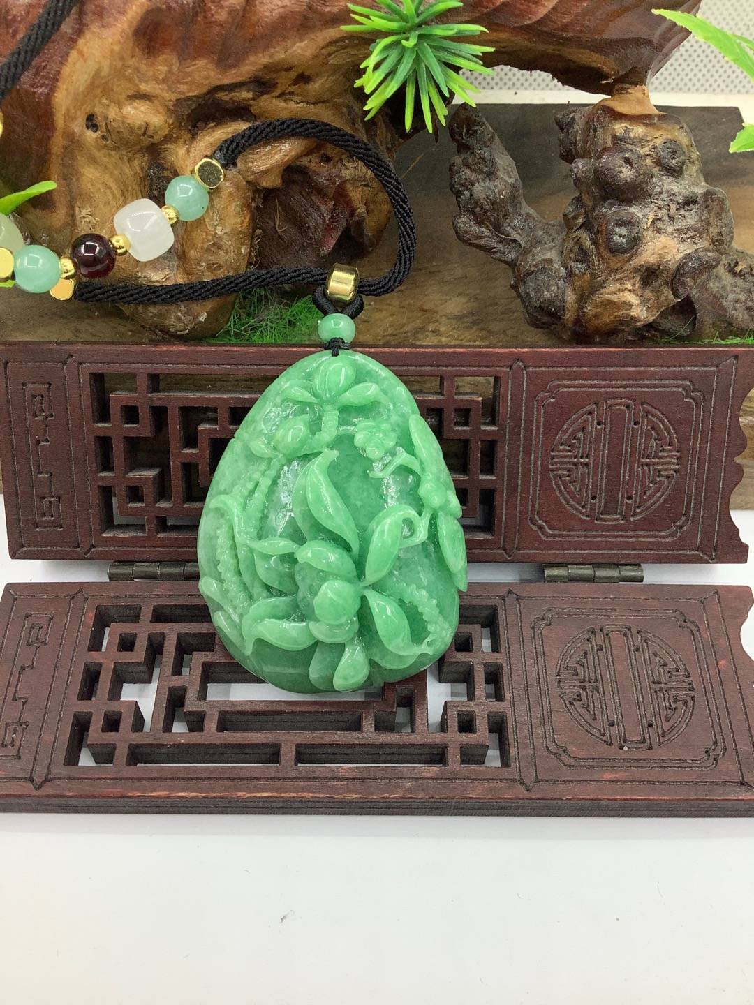 一品青莲