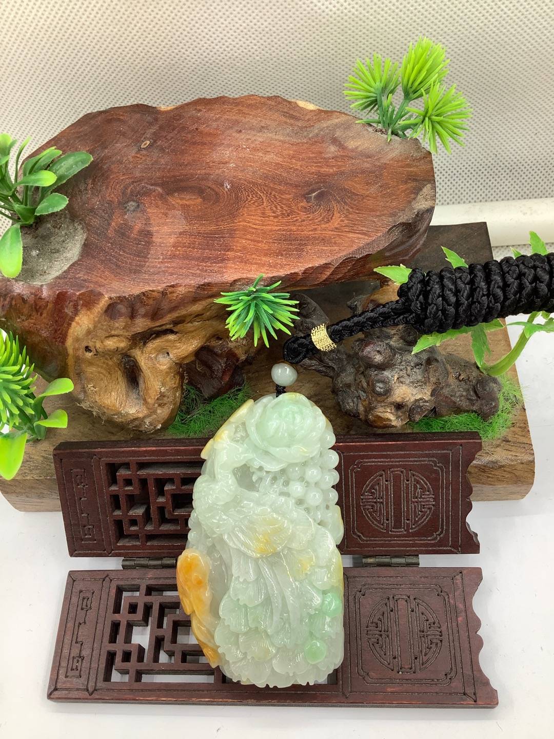 凤戏牡丹