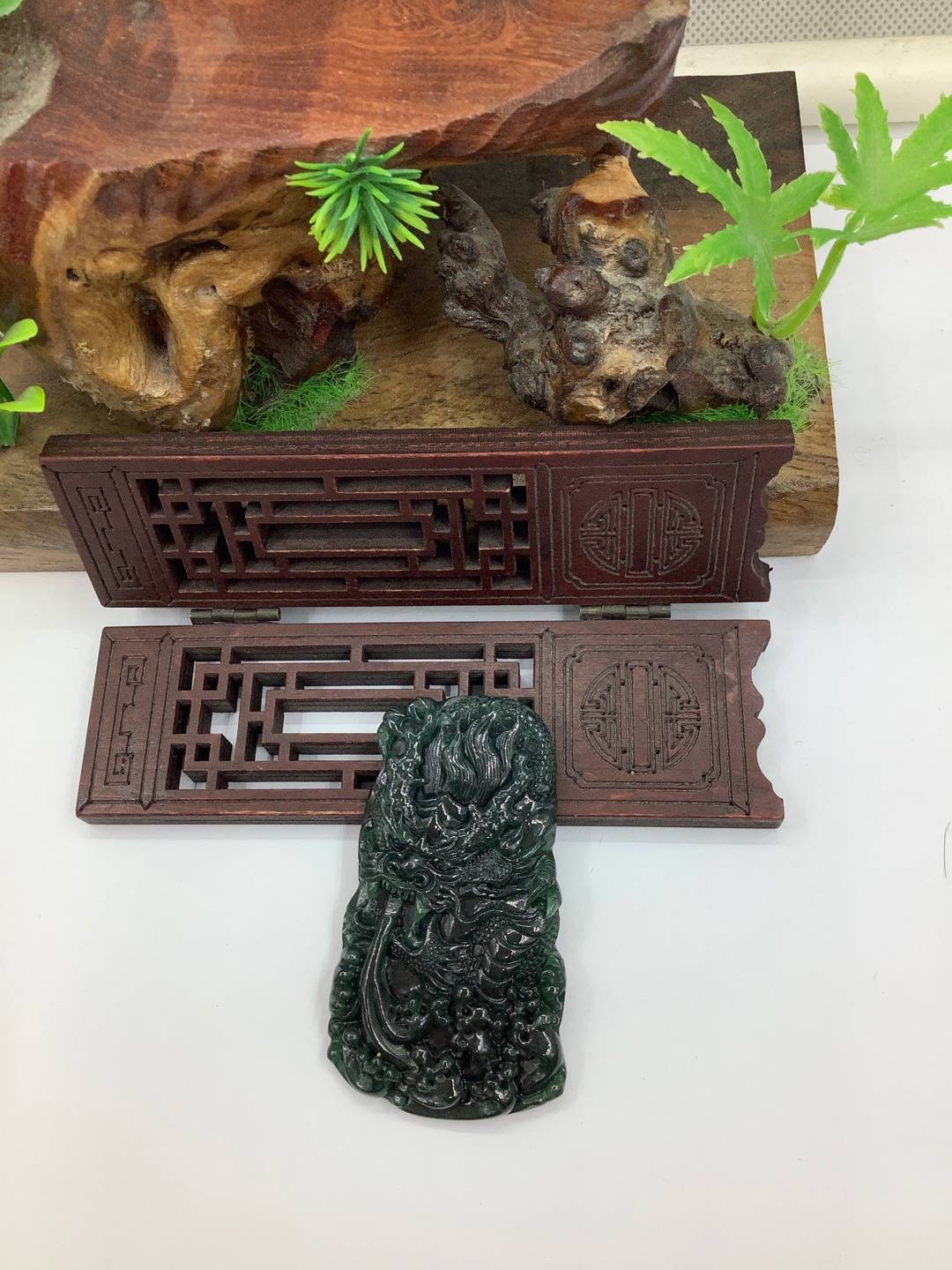 神龙戏水