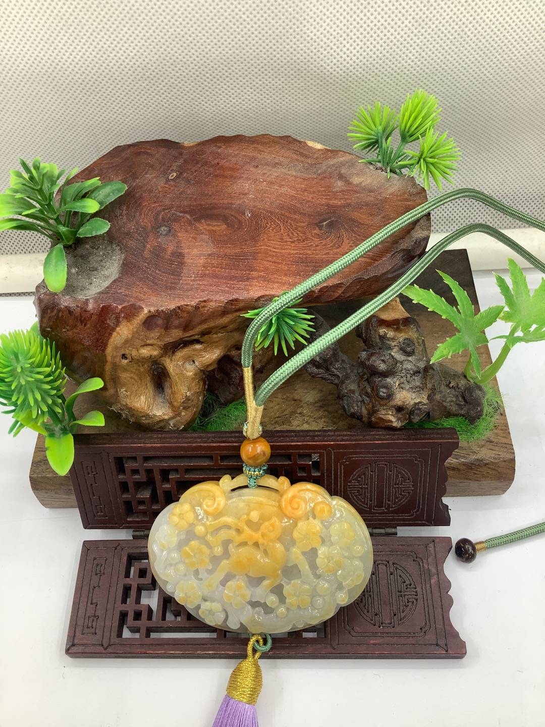 鹿梅同春