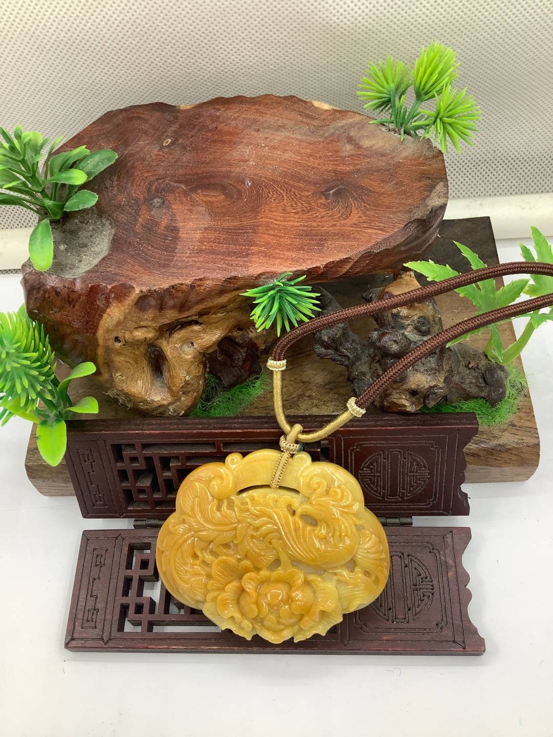 凤穿牡丹