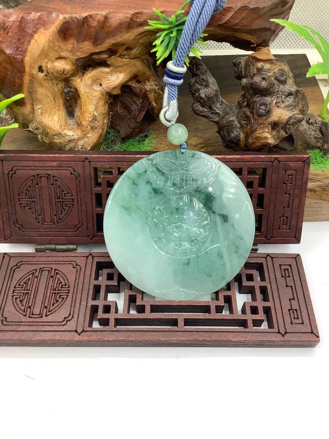 仿古牌