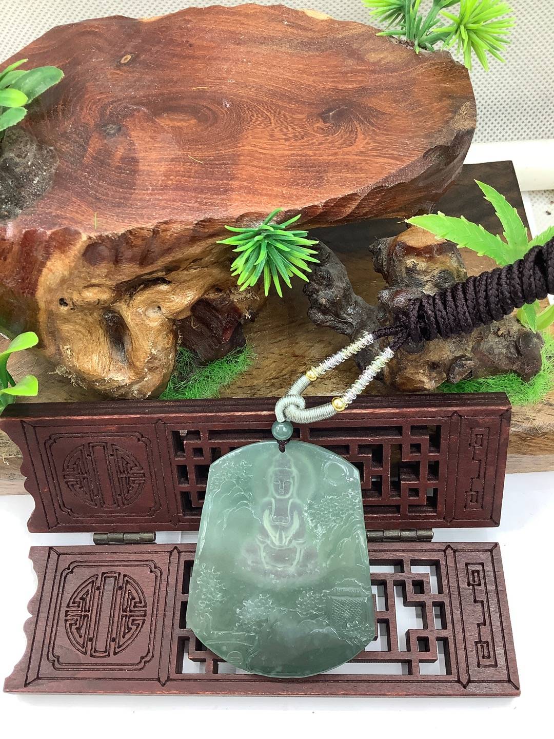 佛观天下
