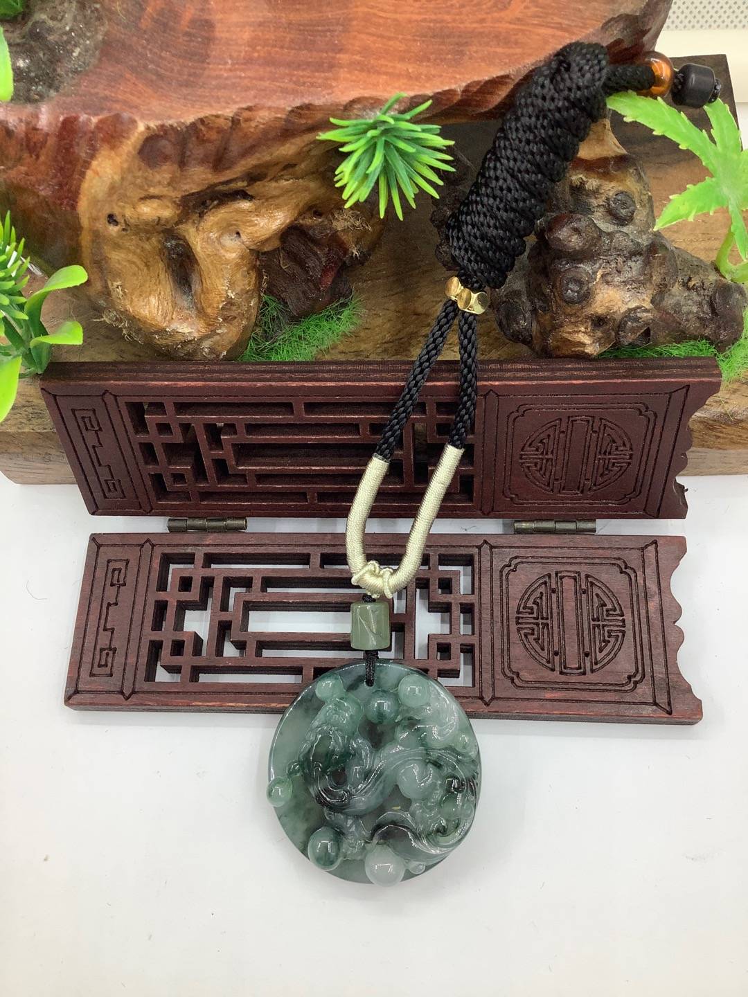 仿古龙