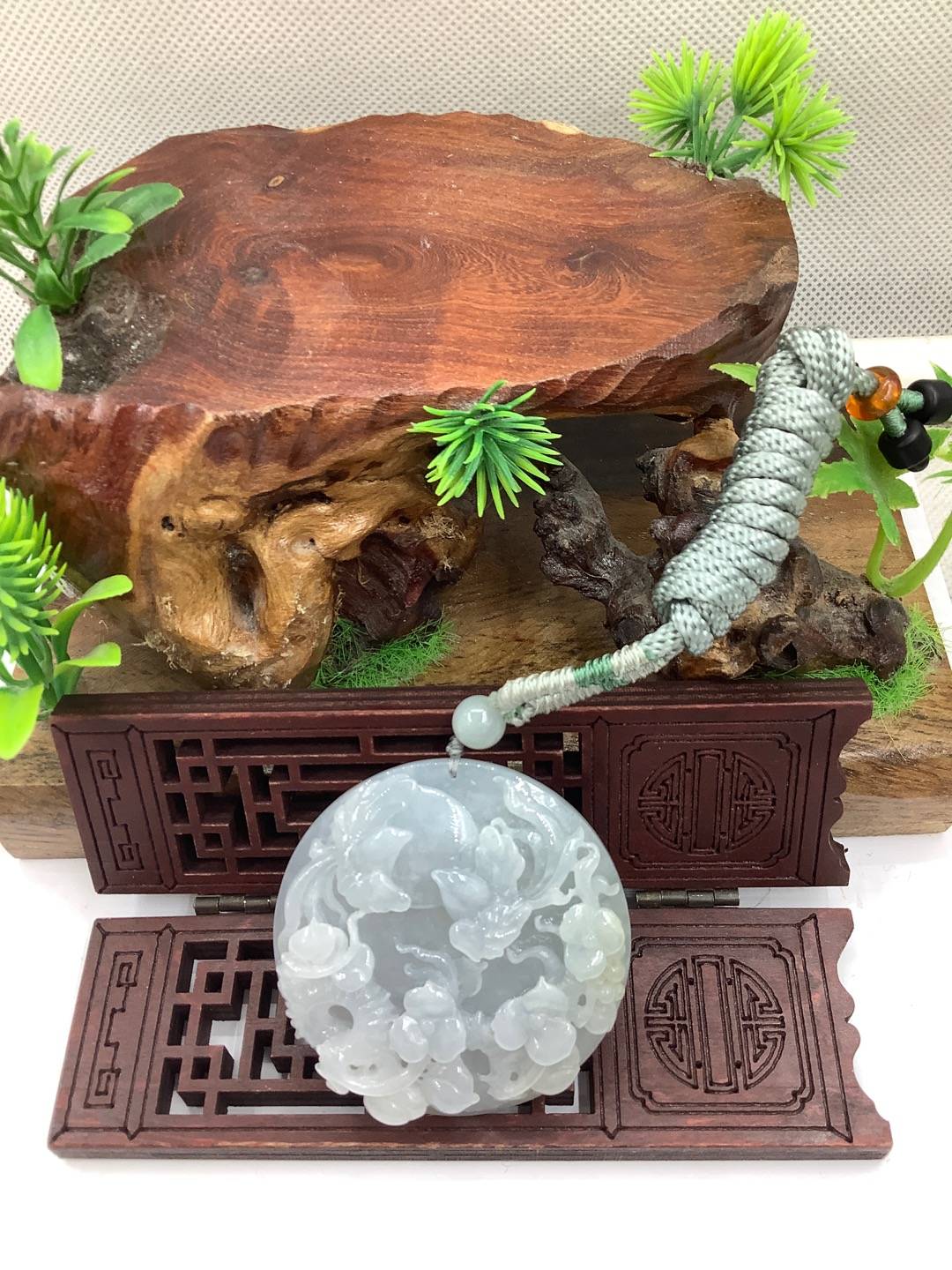 喜上眉梢