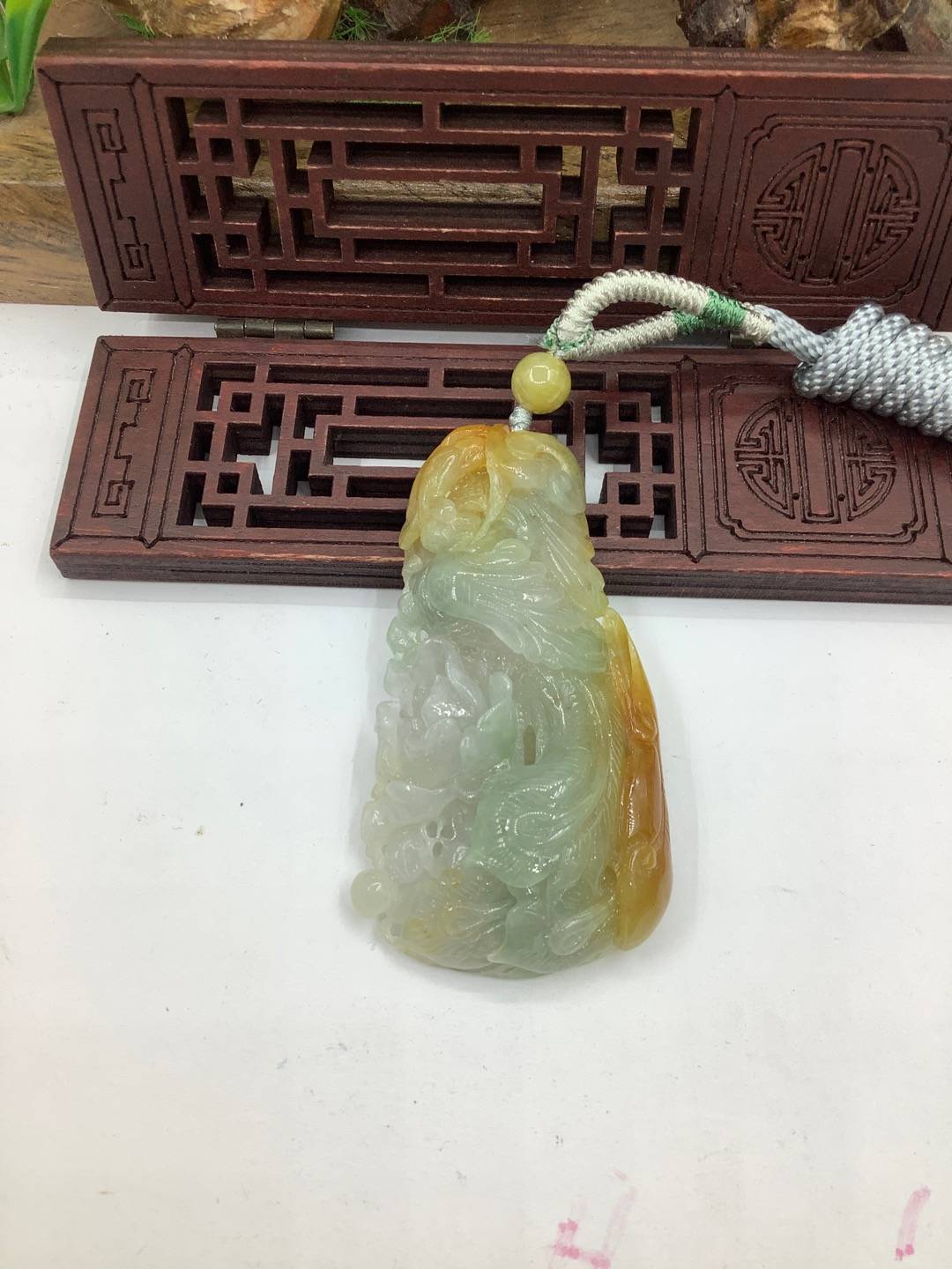 凤戏牡丹