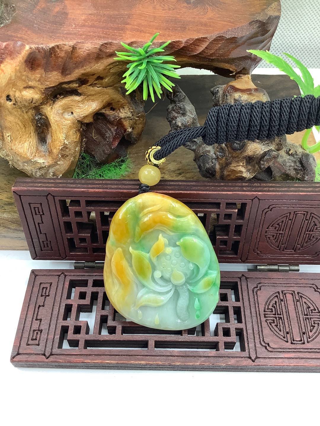 一品青莲