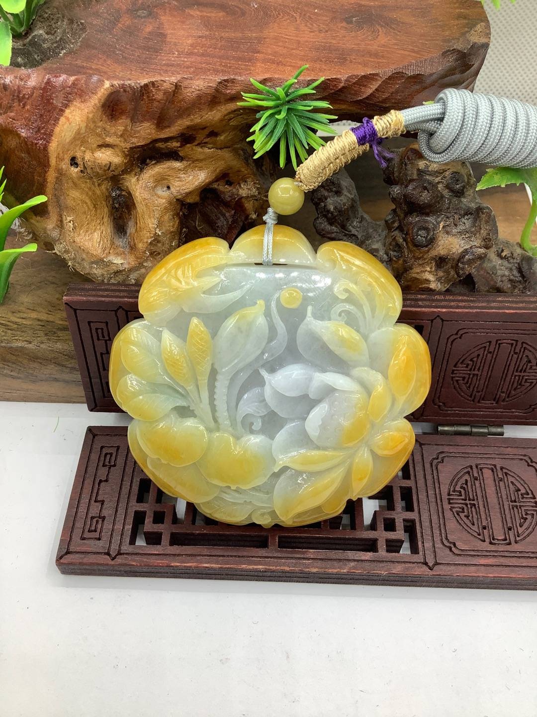 一品青莲