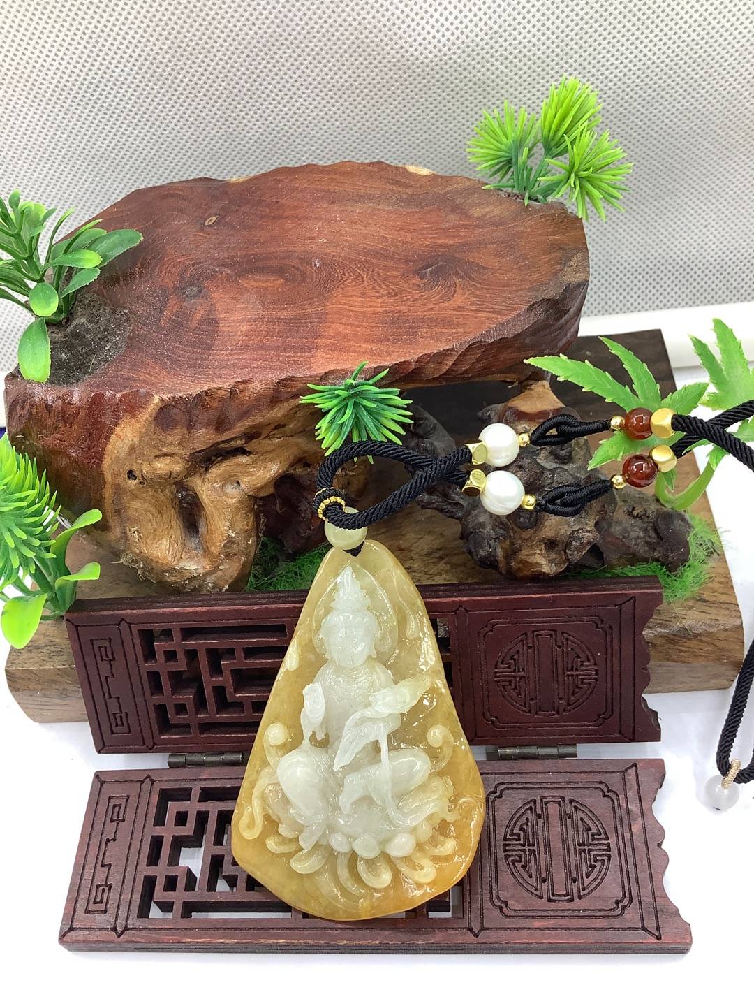 莲花观音