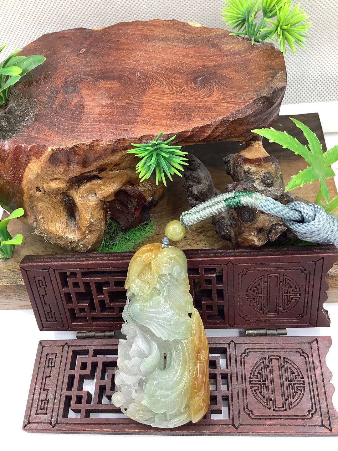 凤穿牡丹