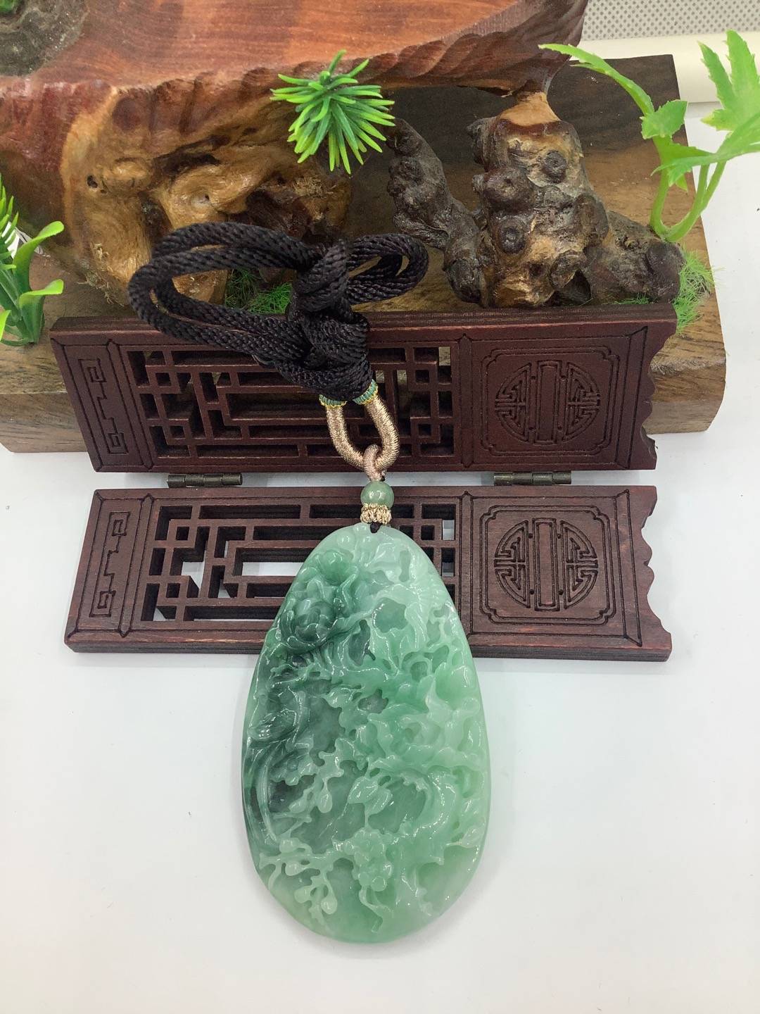 喜上眉梢