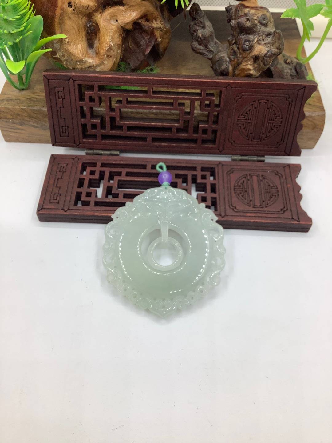 仿古牌