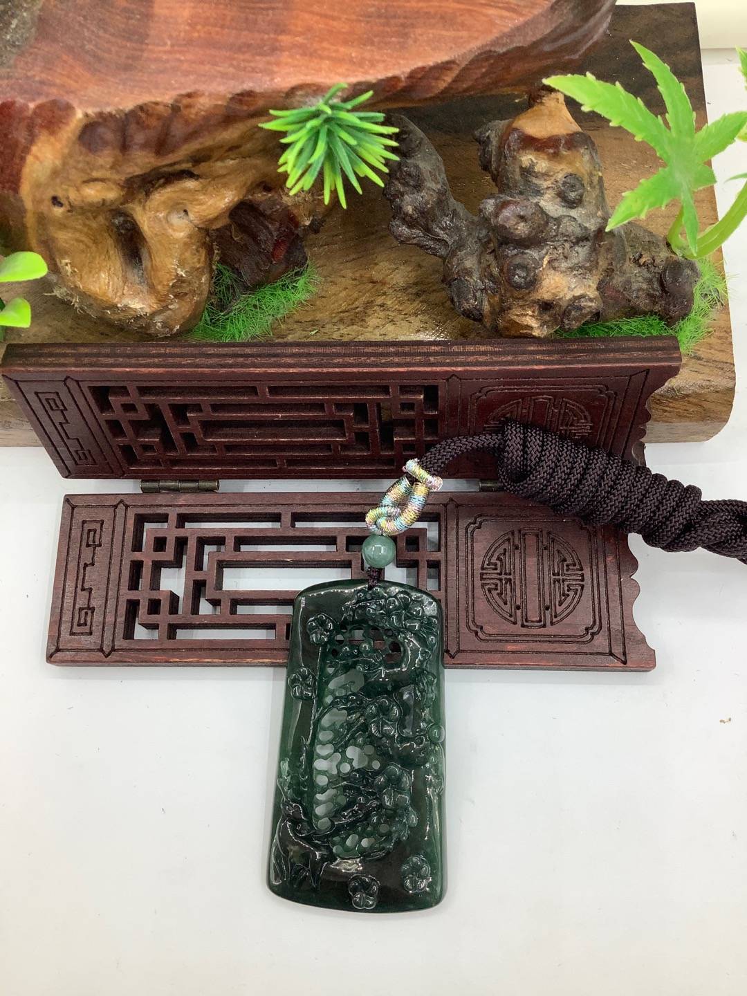 鹿梅同春